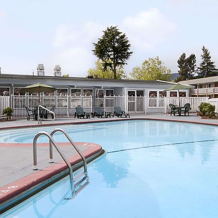 Days Inn By Wyndham Ukiah Exterior photo